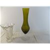 Image 4 : (2) Glass vases + glass bowl