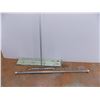 Image 1 : *Floor squeegee, curtain/closet rod, wooden trim