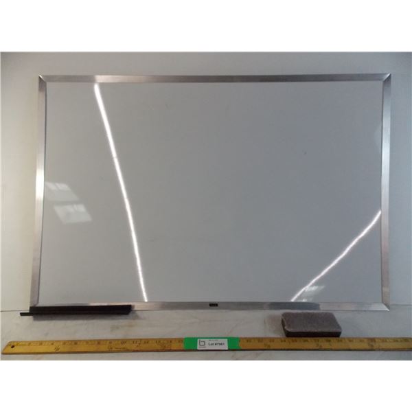 *Whiteboard with chalk brush -3ft x 2ft