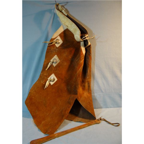 Victor Ario rough-out chaps and unmarked leather quirt