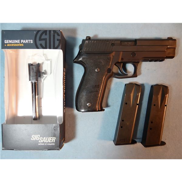 Sig Sauer P226 .40 S & W w/extra Sig .357 barrel, 3 clips, sn UU614008