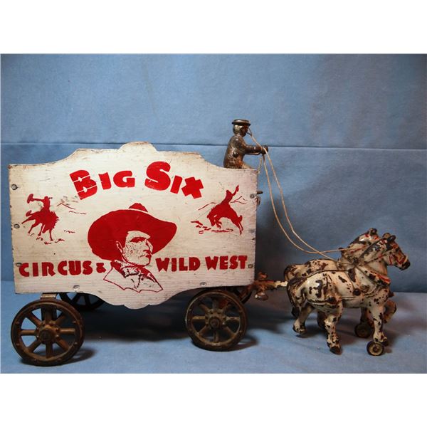 Vintage cast iron Big 6 Circus wagon w/2 horses & driver, 9" h x 15" l