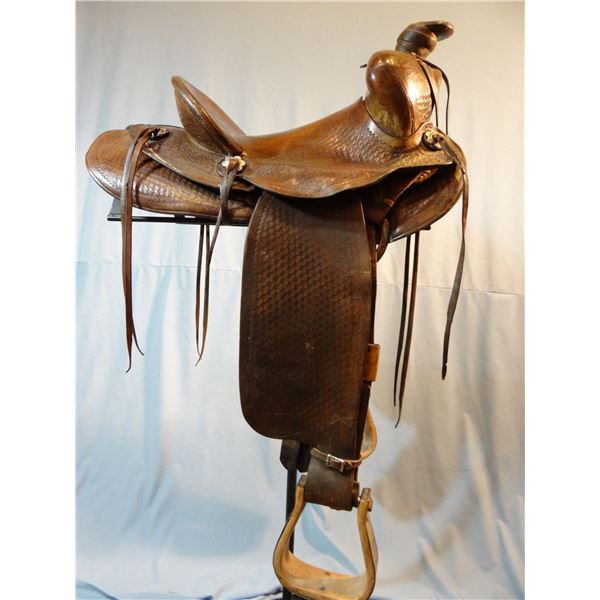 George Lawrence 14" saddle, basket stamped, rd. skirt