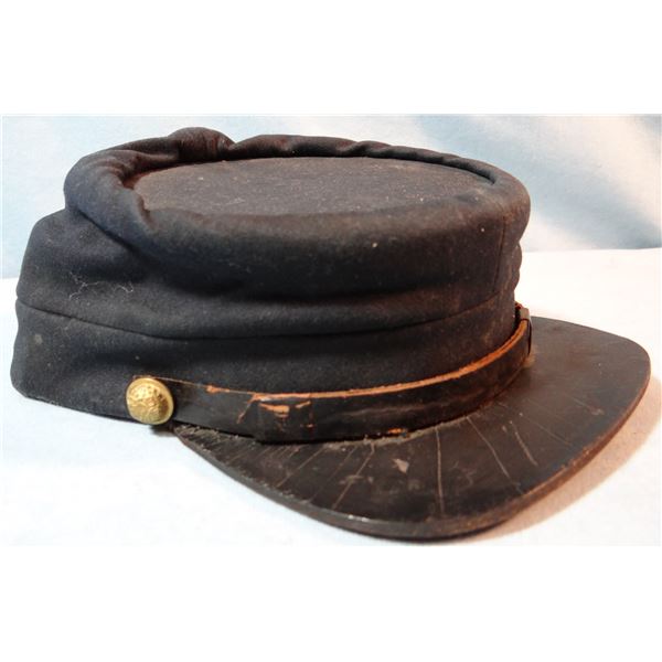 U S Cavalry Kepe cap & 7th Cavalry badge