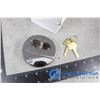 Image 3 : New in Box Hidden Shackle Lock w/Key
