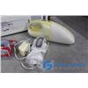 Image 8 : Plug Adapter Set, Hole Saws, Mini Vac, etc