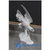 Image 2 : Majestic Wanderer 1983 Porcelain Bird and Phesant Figurine