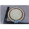 Image 10 : Stoneware Dinner Set