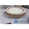 Image 9 : Stoneware Dinner Set