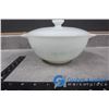Image 6 : (3) Pyrex Dishes w/One Lid