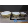 Image 1 : Pyrex Bowl Set