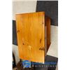 Image 2 : **Side Table w/Drawer