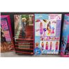 Image 9 : (8) In Box Barbies - Career