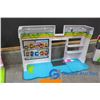 Image 8 : "The Grossery" and Shopkins Play Sets