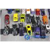 Image 2 : (60) Hotwheels Cars