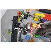 Image 2 : Assorted Toys