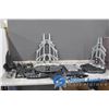 Image 1 : Batcave Play Set w/Car