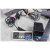 Image 2 : Nintendo Console, (2) Controller, (1) Power Cord and (1) Zapper