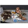 Image 1 : Assorted Stuffed Animals and Bunnie Slippers