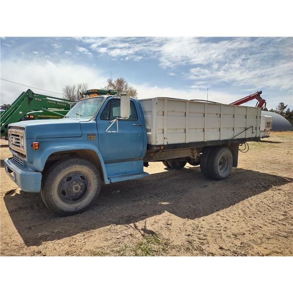 1975 Chevrolet C-60 Truck