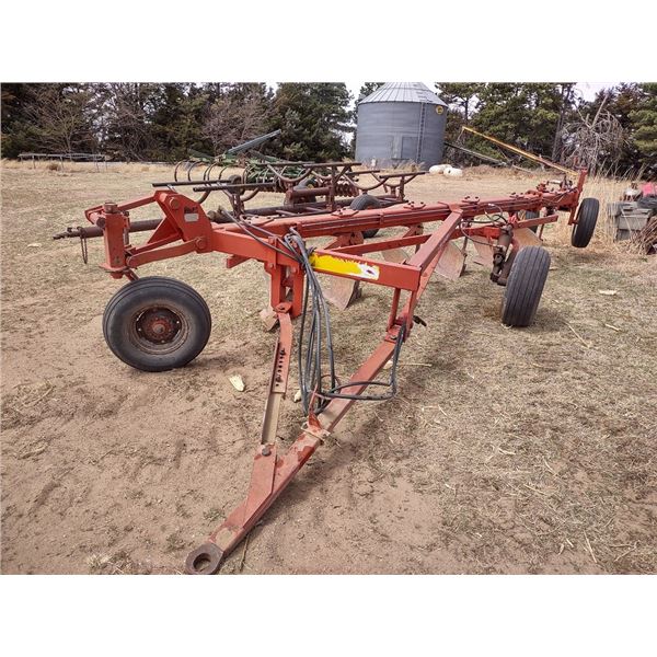 Wilrich 6' x 18' plow, on land