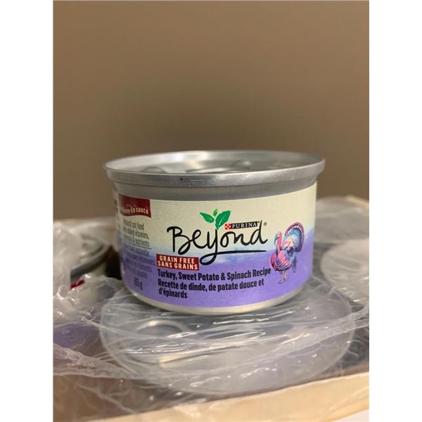 Purina Beyond Natural Cat Food turkey case of 12 x 85g