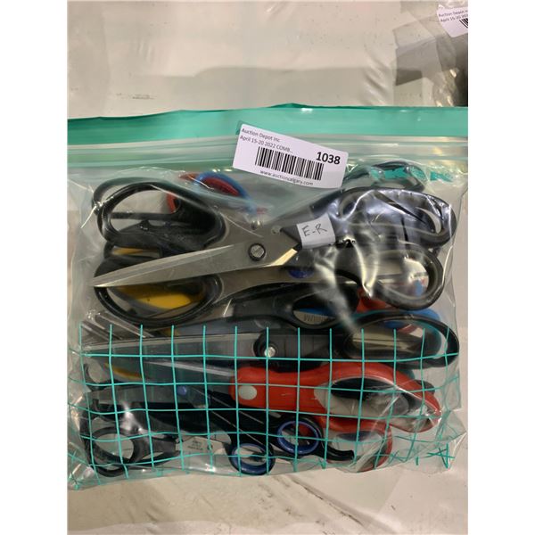 Lot of Assorted Scissors