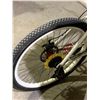 Image 4 : Giant Brass II Low Ride BMX Bike