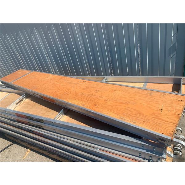 New from a freight claim Metal tech 10ft x 19 inch Scaffold Platform with Plywood Deck