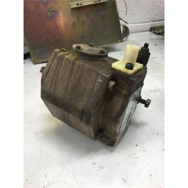 Tokimec #VMR-10-CMC-20-S121-J Hydraulic Pump