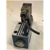 Image 3 : (2) Bosch #0 810 091 227 Directional Control Valves