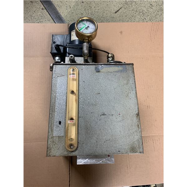 Lubriquip Lube Unit - No Main Tag - Does Have Part #493-040-033