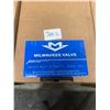 Image 2 : (5) NEW Milwaukee Gate Valves, Class 125, 2-1/2", FNPT Class 125, 105-212
