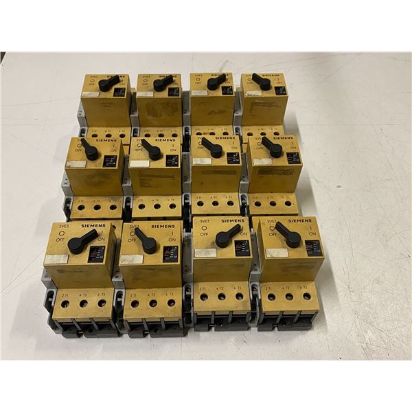 Lot of (12) Siemens Motor Starters #3VE3000-2GA00