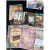 Image 2 : Lot of 12 Nice Vintage Folk Art Painting Magazines