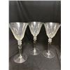 Image 2 : Lot of 5 Vintage Crystal Champagne Flutes