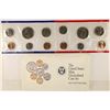 Image 1 : 1992 US MINT SET (UNC) P/D (WITH ENVELOPE)