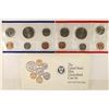 Image 2 : 1992 US MINT SET (UNC) P/D (WITH ENVELOPE)