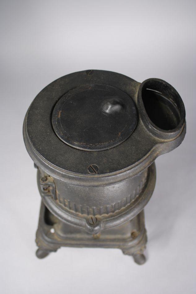 A Cast Iron Pot Belly Stove, Grey Iron Casting Co.,