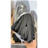 Image 8 : LOT OF FLOOR MATS, FABRIC BAGS AND BACKPACK