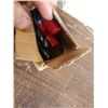 Image 8 : 2 CASES OF E CLIPS, 2 MAGNETIC BRACKETS AND NEW DRILL BITS
