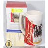 Image 1 : BUDWEISER 2012 HOLIDAY STEIN IN BOX