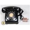 Image 1 : VINTAGE BLACK ROTARY DIAL TELEPHONE