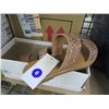 Image 2 : 12-Pair of Sandals - 12 X $