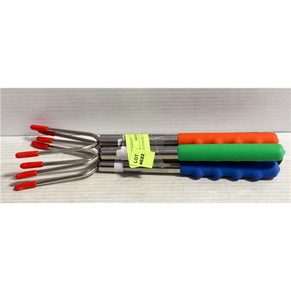 4 PK EXTENDABLE WEINER FORKS