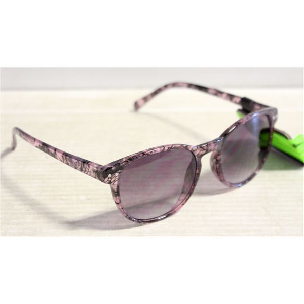 PAIR OF NEW REVLON SUNGLASSES