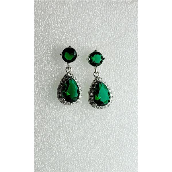 22)  SET OF EMERALD GREEN AND CLEAR CZ STUD