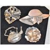 LOT OF 4 LARGE VINTAGE BROOCHES FROM THE ESTATE