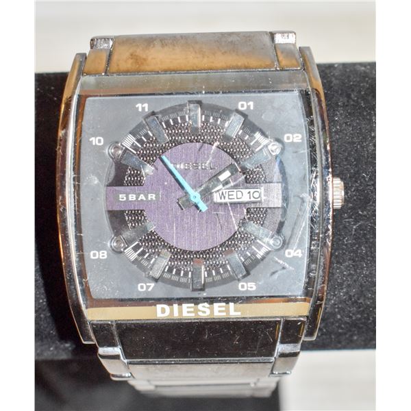 MENS DIESEL WATCH MAY REQUIRE BATTERY