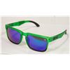 Image 1 : PAIR OF NEW SPY SUNGLASSES